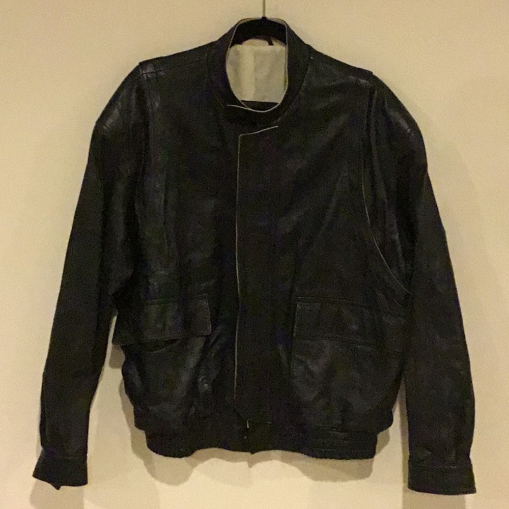 Bally Men’s Italian Leather Jacket/Vest Navy 40